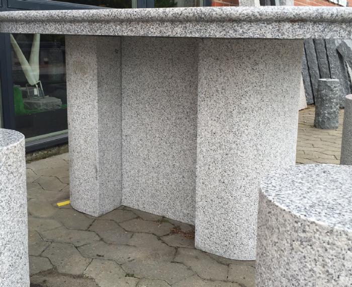 salg af Granit Havemøbelsæt - Bord med 6 taburetter