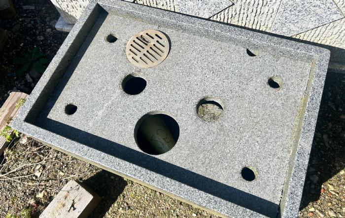 salg af Granit kar gråsort granit