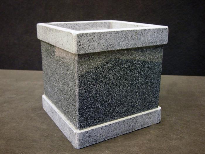 salg af Granit plantekumme "Square" 20x20x20 cm