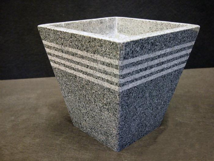 salg af Granit Plantekumme "Strib" 20x20x20 cm
