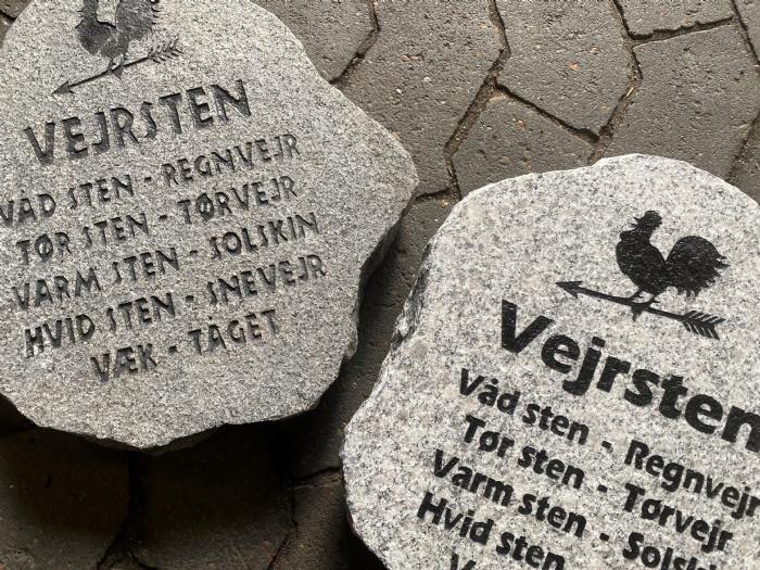 salg af Granit Vejrsten til dekoration L 35 cm