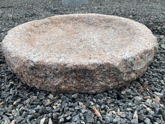 leder assistent skyskraber Køb Granitfuglebad - Rosa sten Diameter 45 cm - Flere forskellige  granitfuglebade og fuglefoderhuse i granit