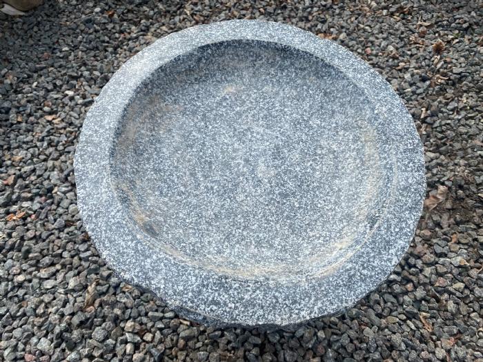 salg af Granitfuglebad rund m/poleret skål