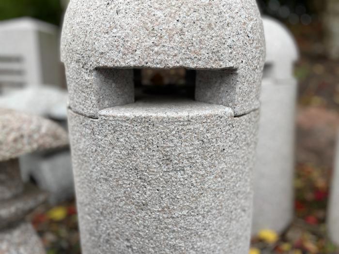 salg af Granitlampe Pullert rosa granit