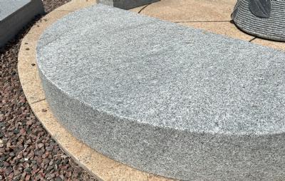 salg af Trappetrin radius grå indisk granit