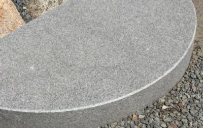 salg af Trappetrin radius rødlig granit