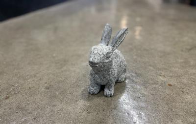 salg af Hare L15cm rød/blå