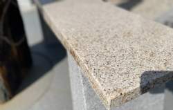 Havebænk granit natursten blank