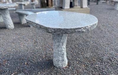 salg af Havebord oval lysegrå granit