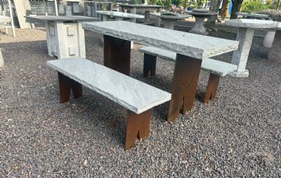 Havemøbelsæt sandsten og corten