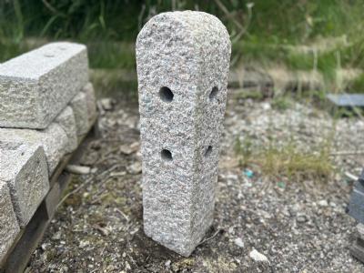 salg af Hegn stolper rosa granit H60cm