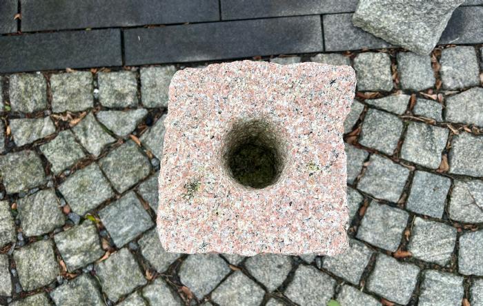 salg af Hegnstolpe firkantet granit