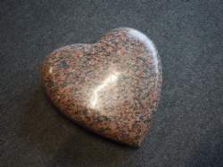 Hjerte granit sten rød 25 cm