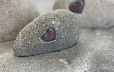 salg af Hjertesten natur - Længde 15 cm