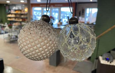 salg af Julekugler glas