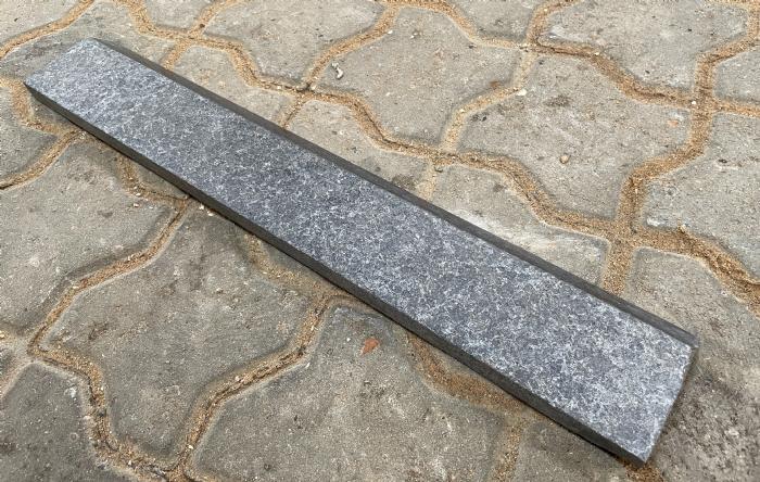 salg af Kantflise sort basalt brændt/børstet