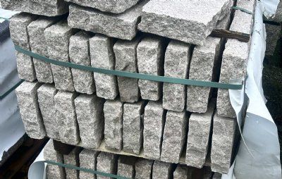 Kantsten mørk rosa granit - 20 stk