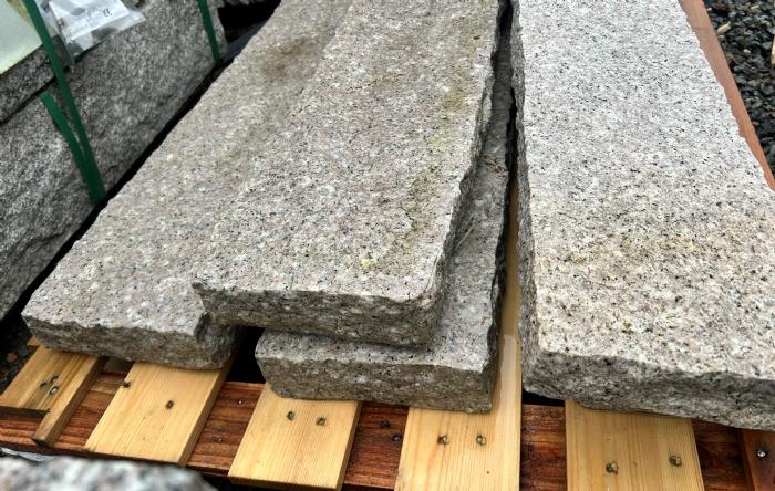 salg af Kantsten mørk rosa granit