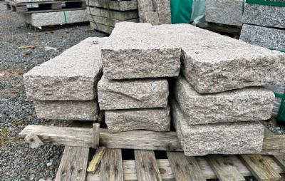 salg af Kantsten rosa granit - 8 stk