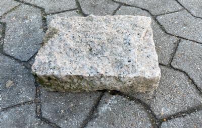 salg af 250 stk kasse hvede i rosa granit