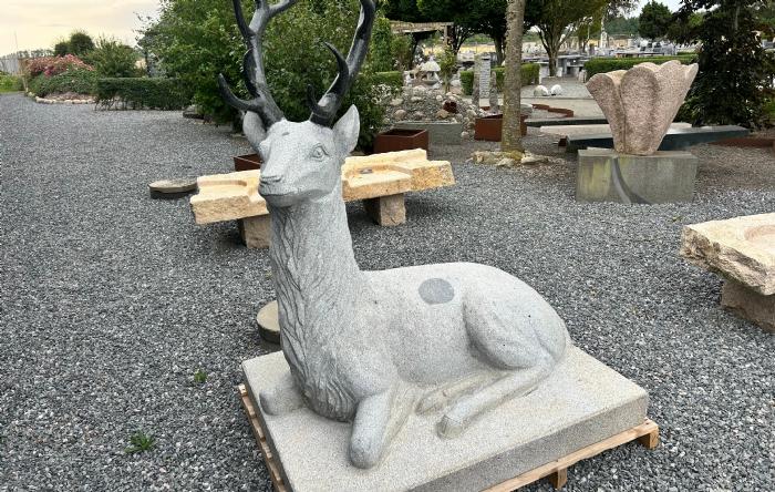 salg af Kronhjort grå granit