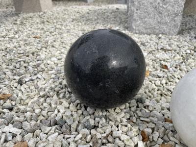 salg af Kugle pol sort/hvid ø15 -  sort granit
