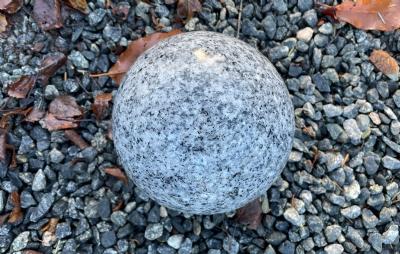 salg af Kugle poleret dia. 15 cm lysgrå