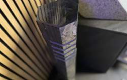 sort pol basalt lampe