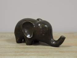 Lille Elefant i bronze