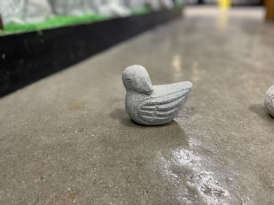 salg af Lille granit and gråsort