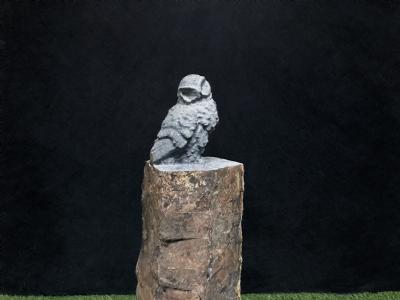 salg af Lille ugle på pedestal