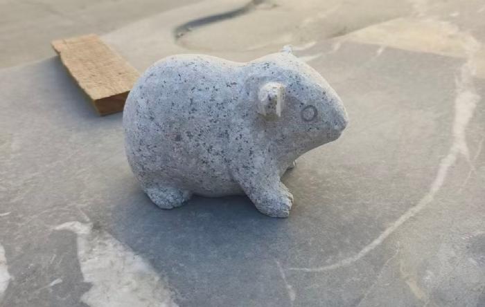 salg af Marsvin rosa granit