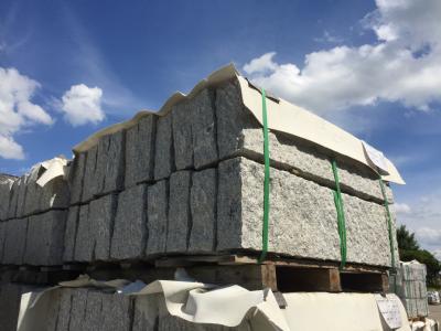 salg af Palisade kantsten granit, Kløvet