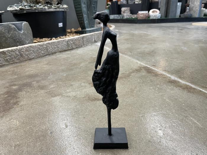 salg af Pige med kjole sort metal