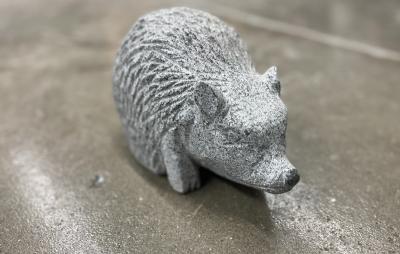 salg af Pindsvin mørkegrå granit