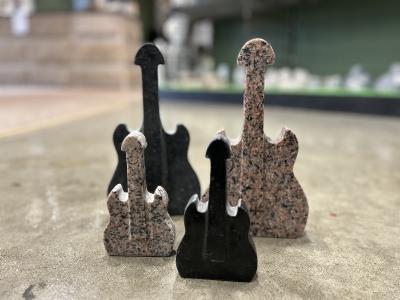 salg af Poleret granit guitar