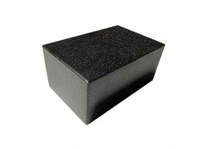 salg af Poleret sokkel sort granit