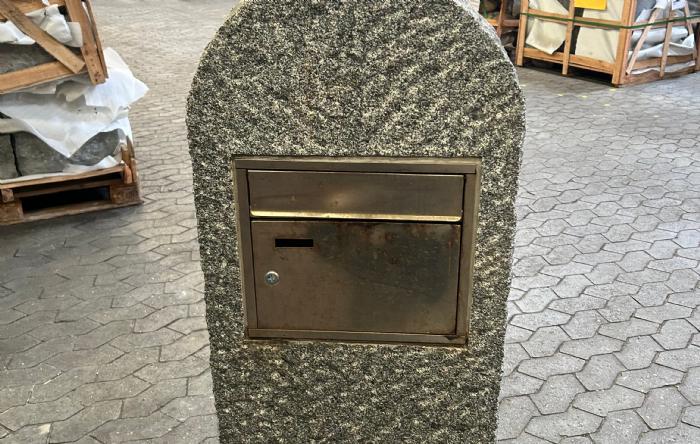 salg af Postkassestander 2. sortering