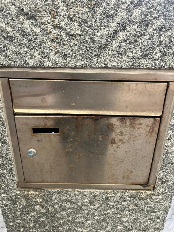 salg af Postkassestander 2. sortering