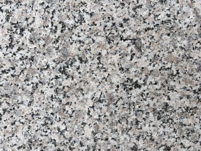 salg af Pullert med pyramidetop rosa granit