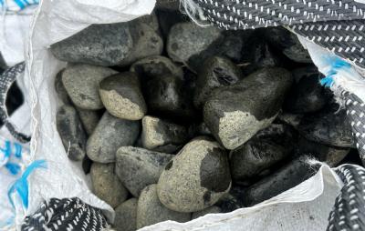 salg af Restpalle søsten gråsort granit