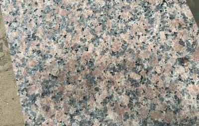 salg af Rød flise børstet rest parti