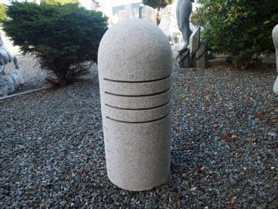salg af Rund granitlampe med lysriller