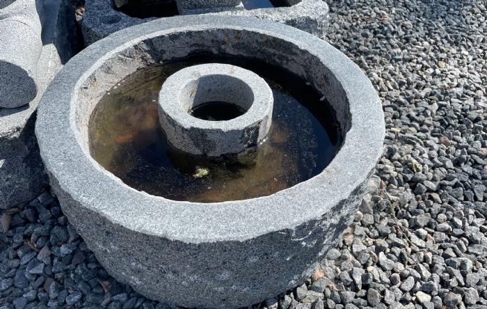 salg af Rundt granitkar Ø45 cm