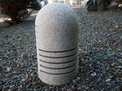 salg af Rund Granitlampe med lysriller