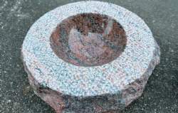 fuglebad rød multicolour granit med poleret skål