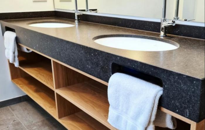 salg af Silestone Arden Blue