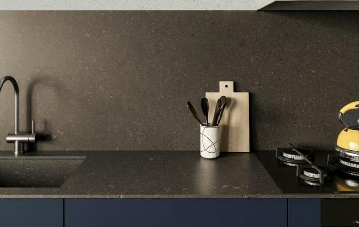 salg af Silestone Brass Relish