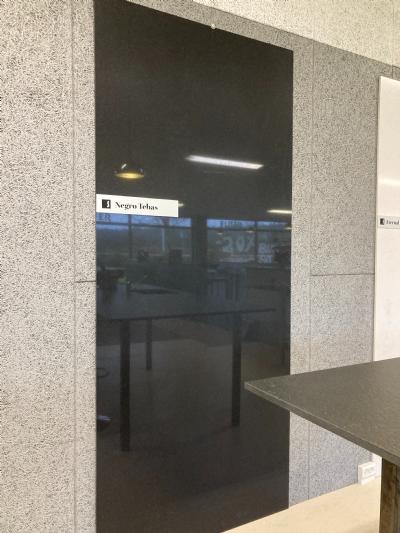 salg af DEKTON og SILESTONE varierende modeller