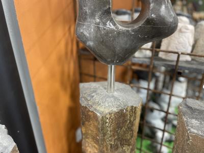 salg af Skulptur på sokkel H140-150 ass